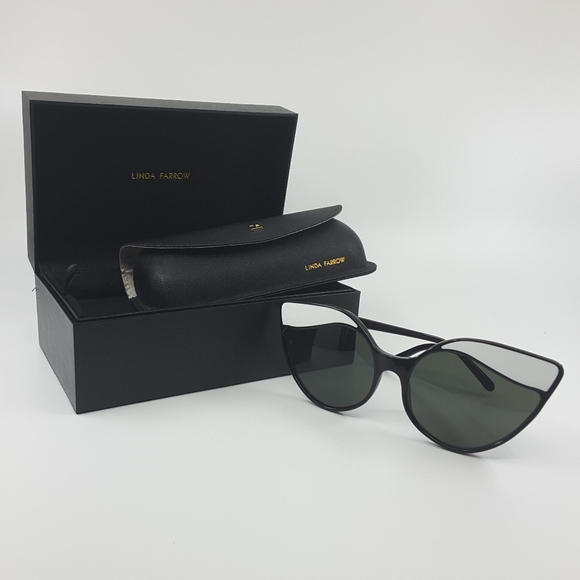 Linda Farrow Ash LFL871C1 Black acetate sunglasses - Picture 4 of 8